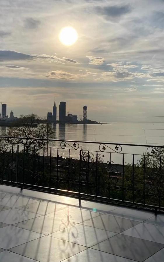 Merab House Batumi Exterior foto