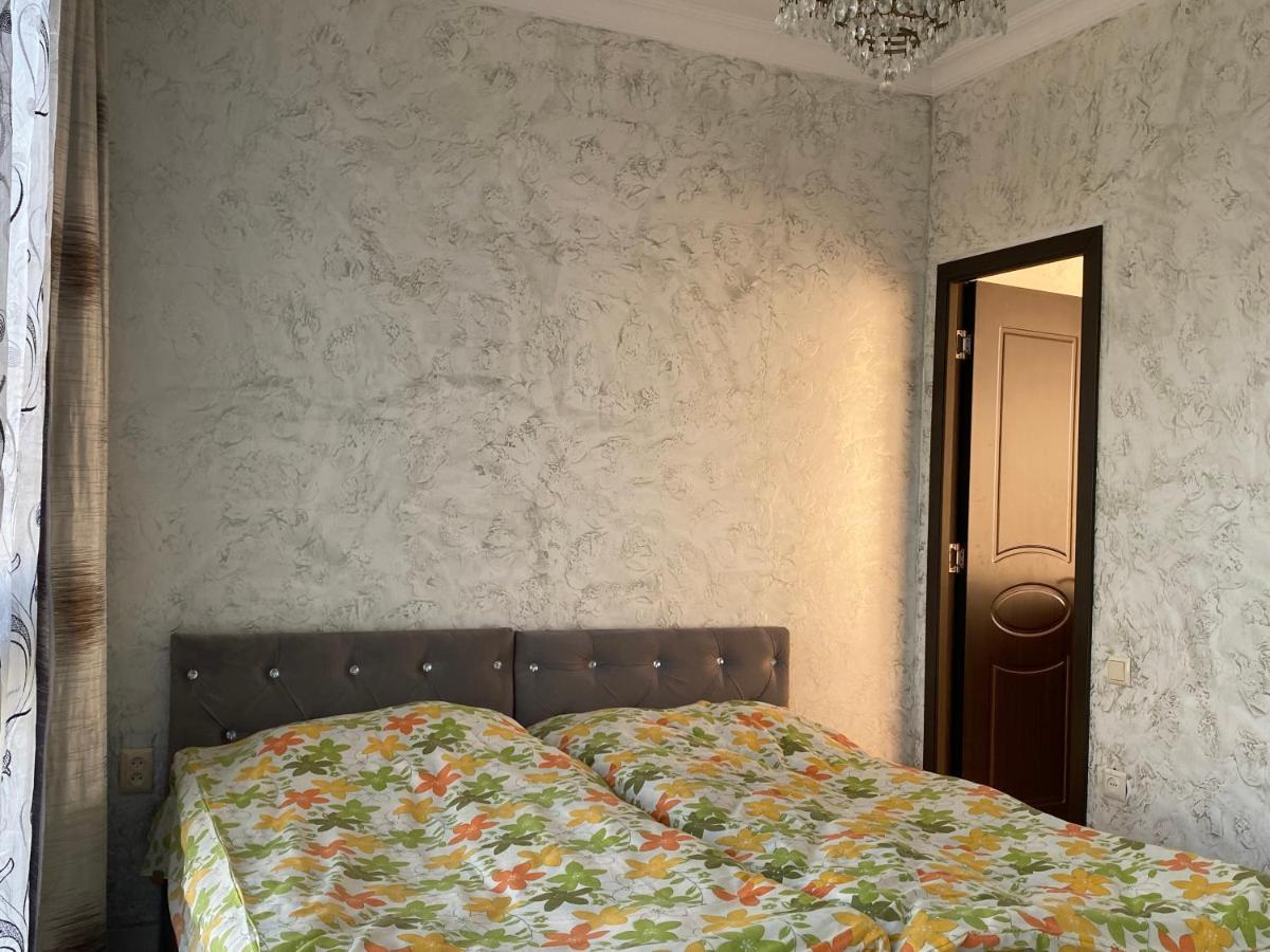 Merab House Batumi Exterior foto
