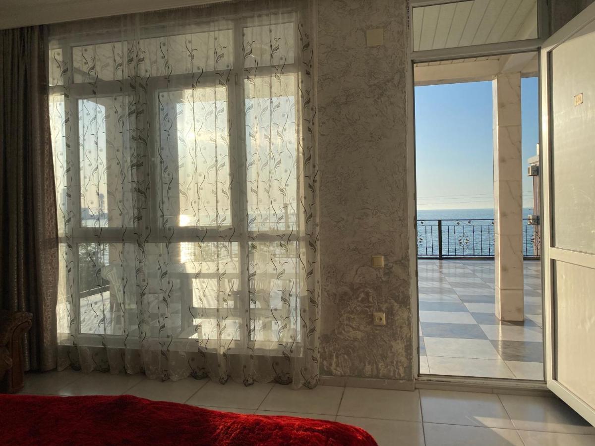 Merab House Batumi Exterior foto
