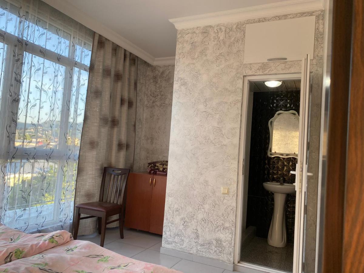 Merab House Batumi Exterior foto