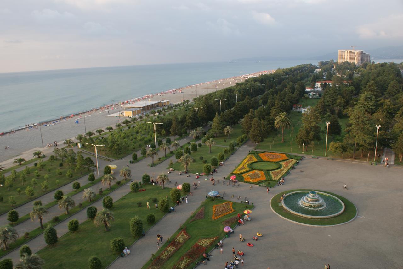 Merab House Batumi Exterior foto