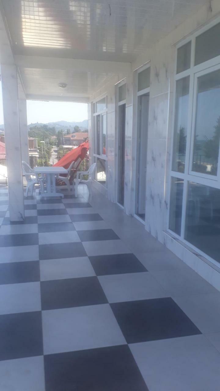 Merab House Batumi Exterior foto